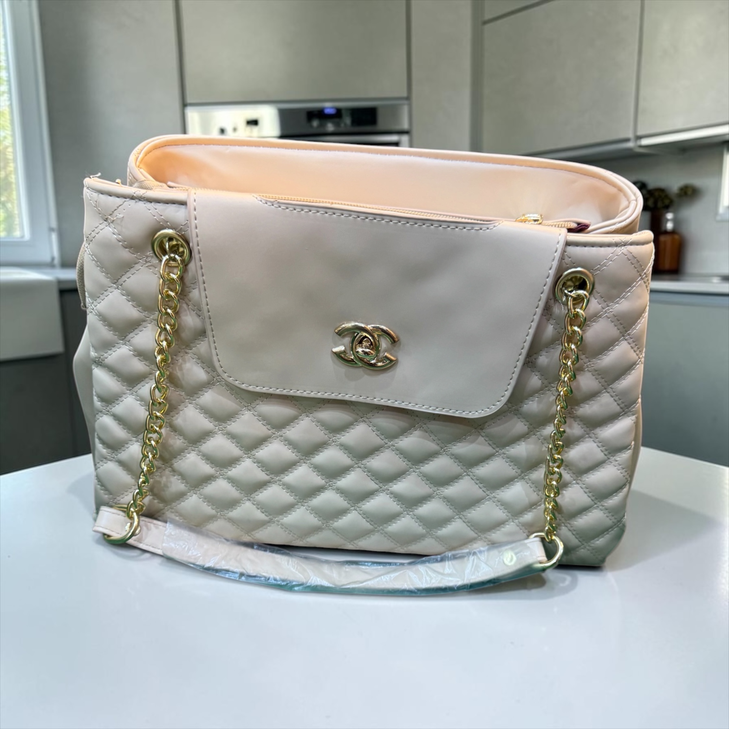 Classic Chanel Diamond Purse
