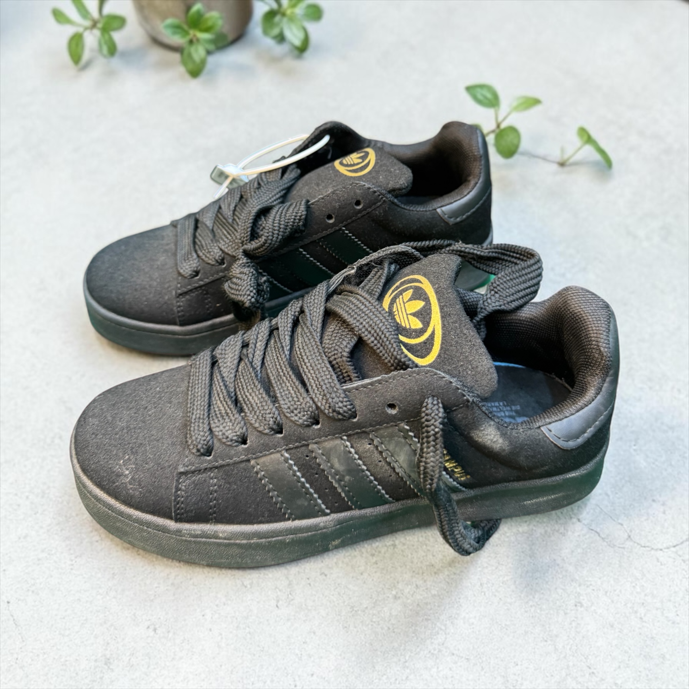 Urban Legend Black Sneakers