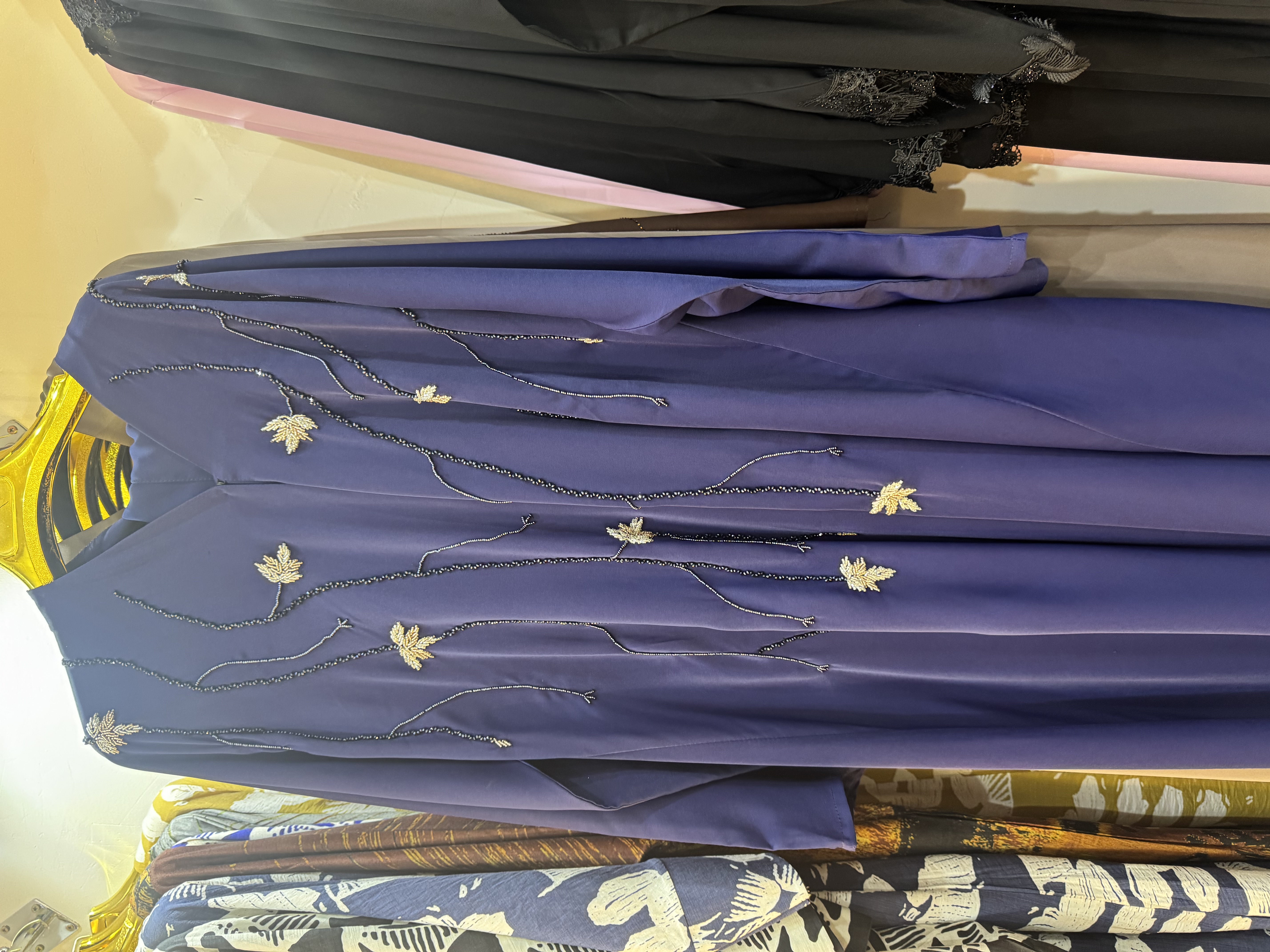 Miss Tiara Flowerish Open Abaya